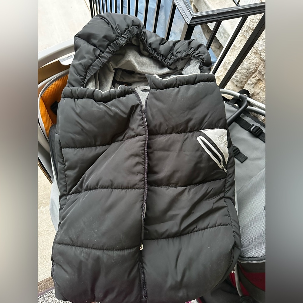 JJ Cole water resistant Polar Bundleme